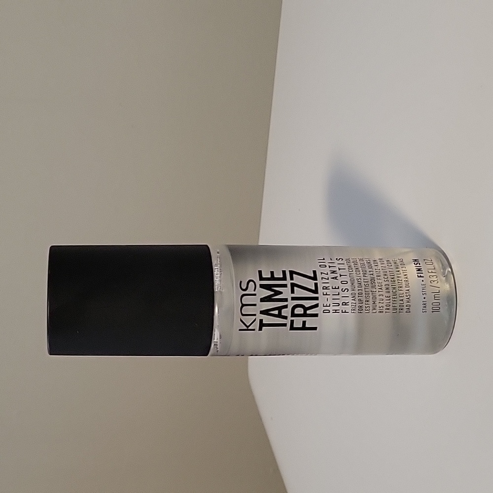 KMS Tame frizz de-frizz oil